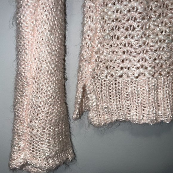 Gorgeous Aeropostale Light Pink Soft Loose Knit Sweater - Picture 5 of 6